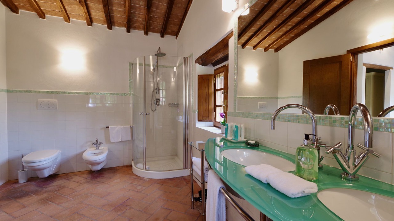 Photo of Bathroom in Castelnuovo Berardenga