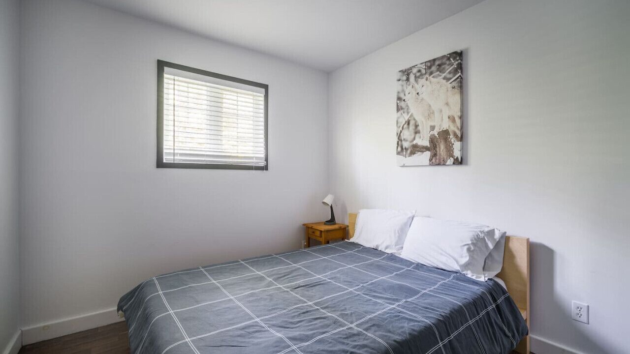 Photo of Bedroom in St-Adolphe-d'Howard
