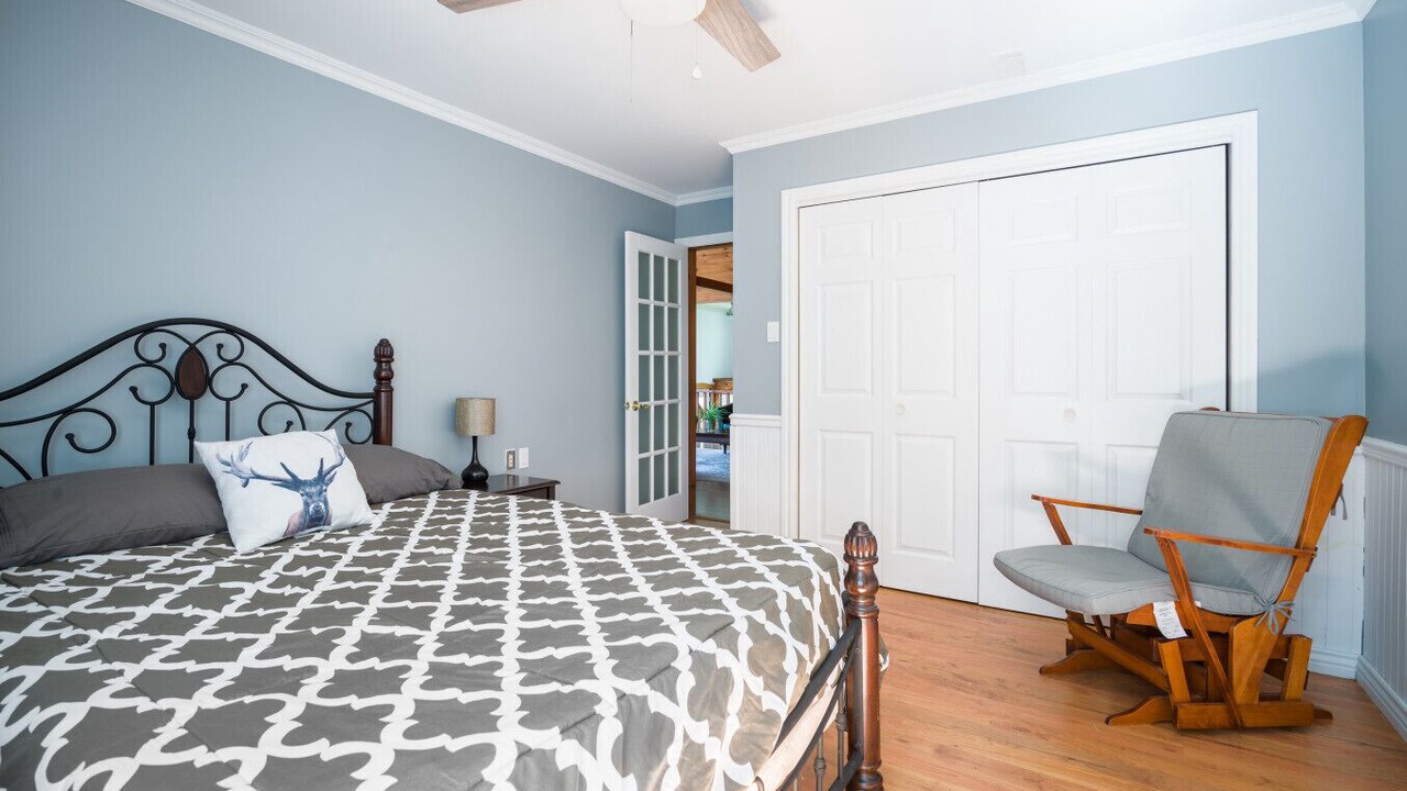 Photo of Bedroom in St-Adolphe-d'Howard
