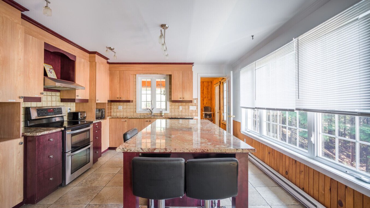 Photo of Kitchen in St-Adolphe-d'Howard