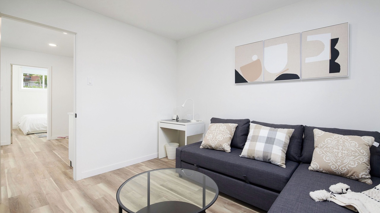 Photo of Livingroom in Ahuntsic