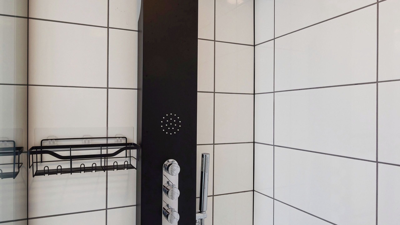 Photo of Bathroom in Ahuntsic