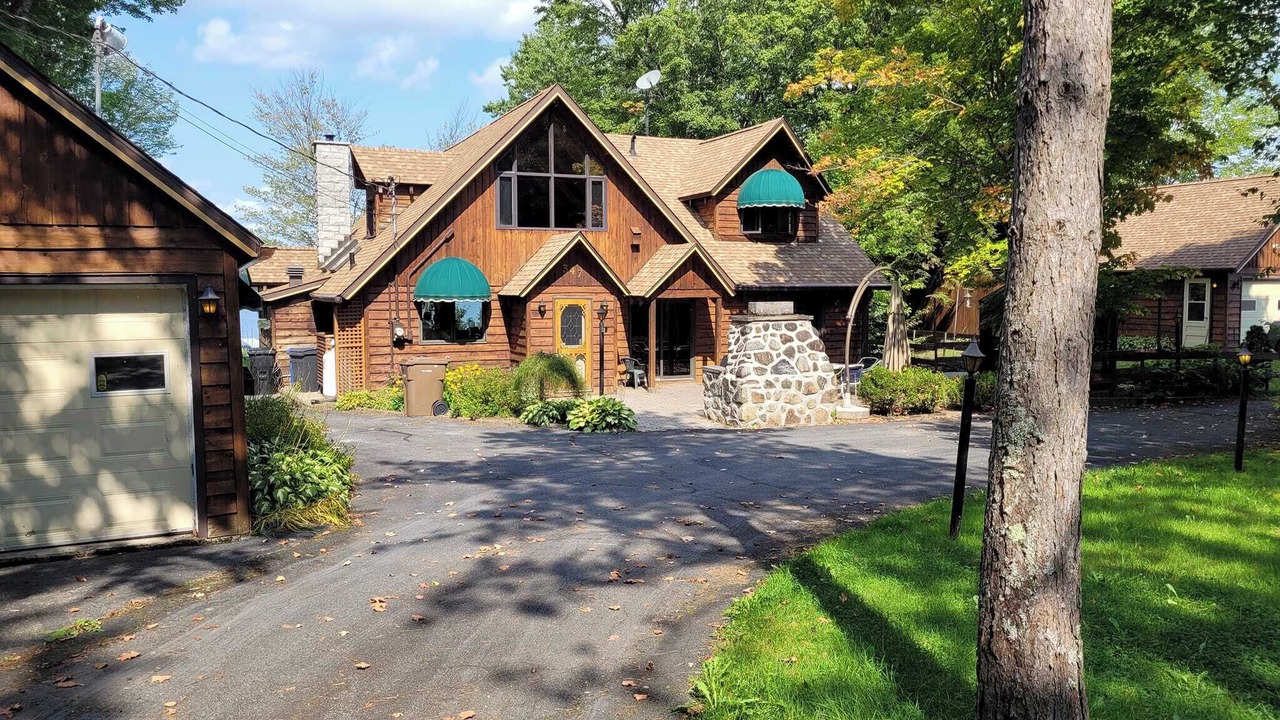 Photo of Outdoor in Stratford