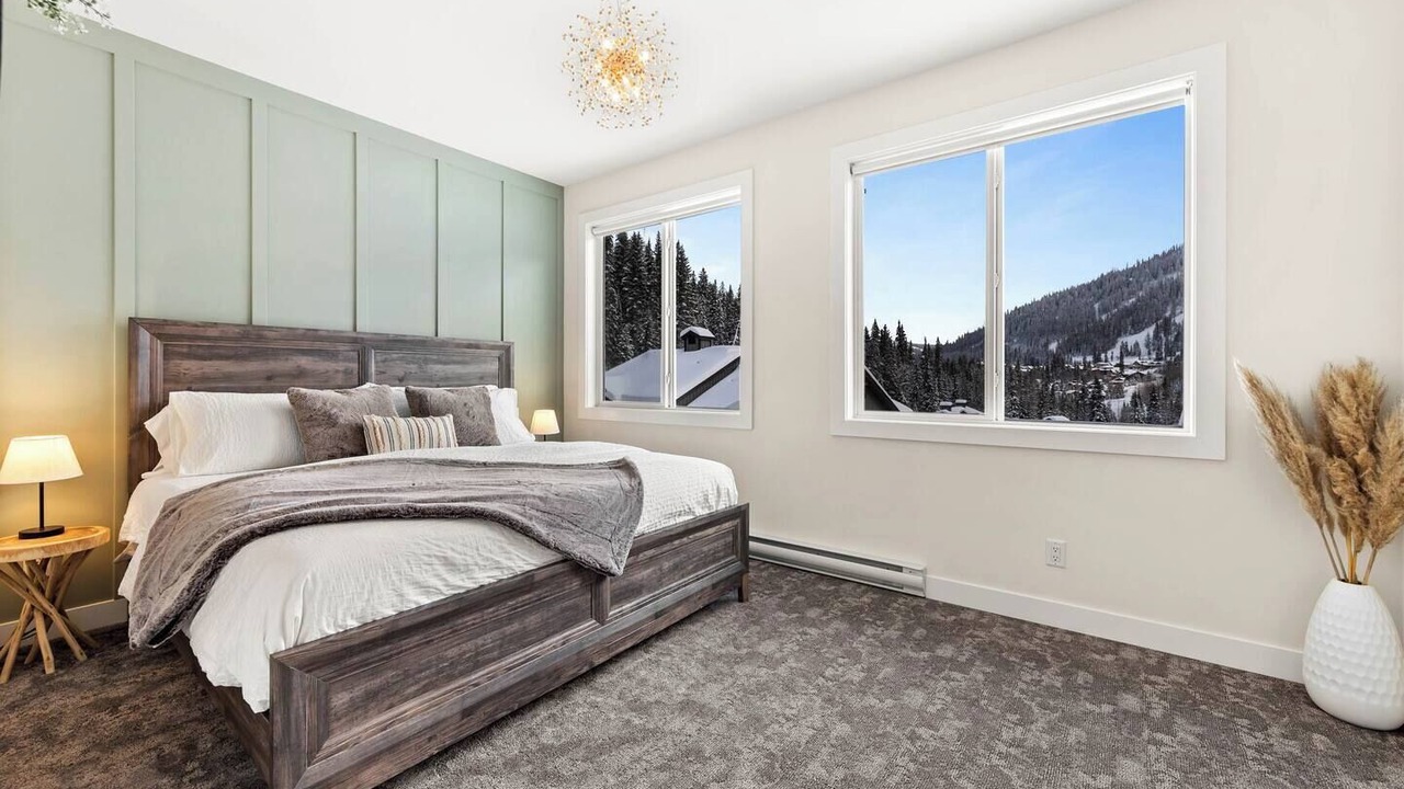 Photo of Others in Sun Peaks