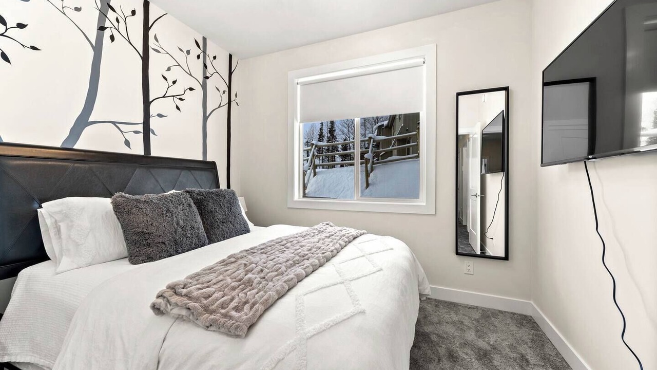 Photo of Others in Sun Peaks