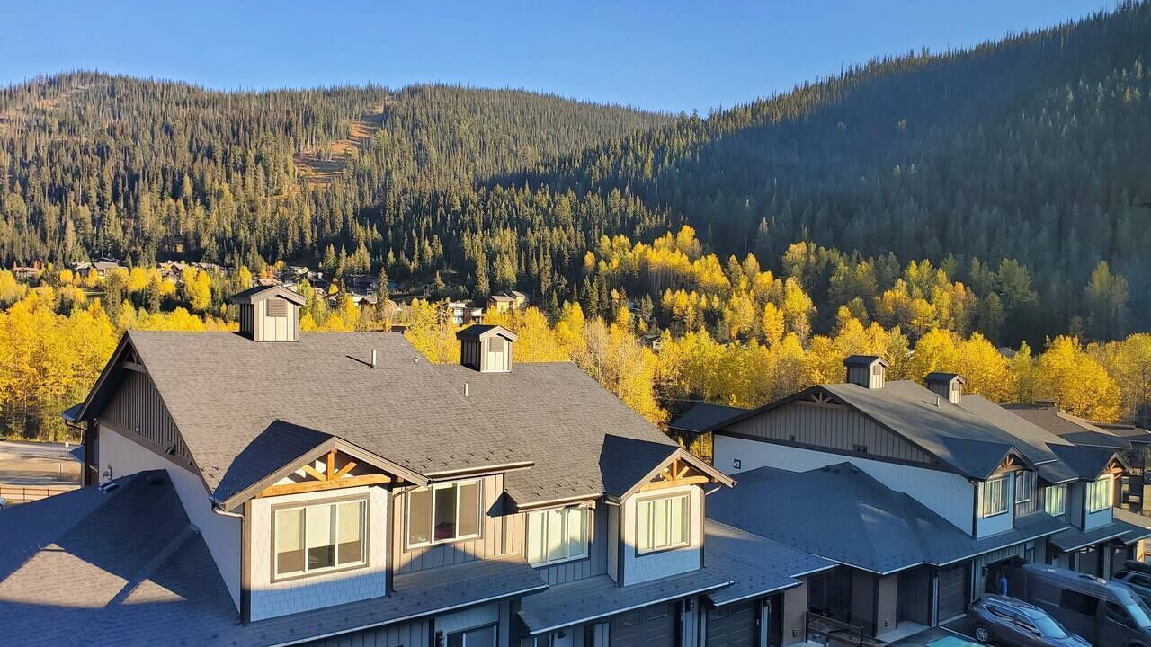 Photo of Others in Sun Peaks