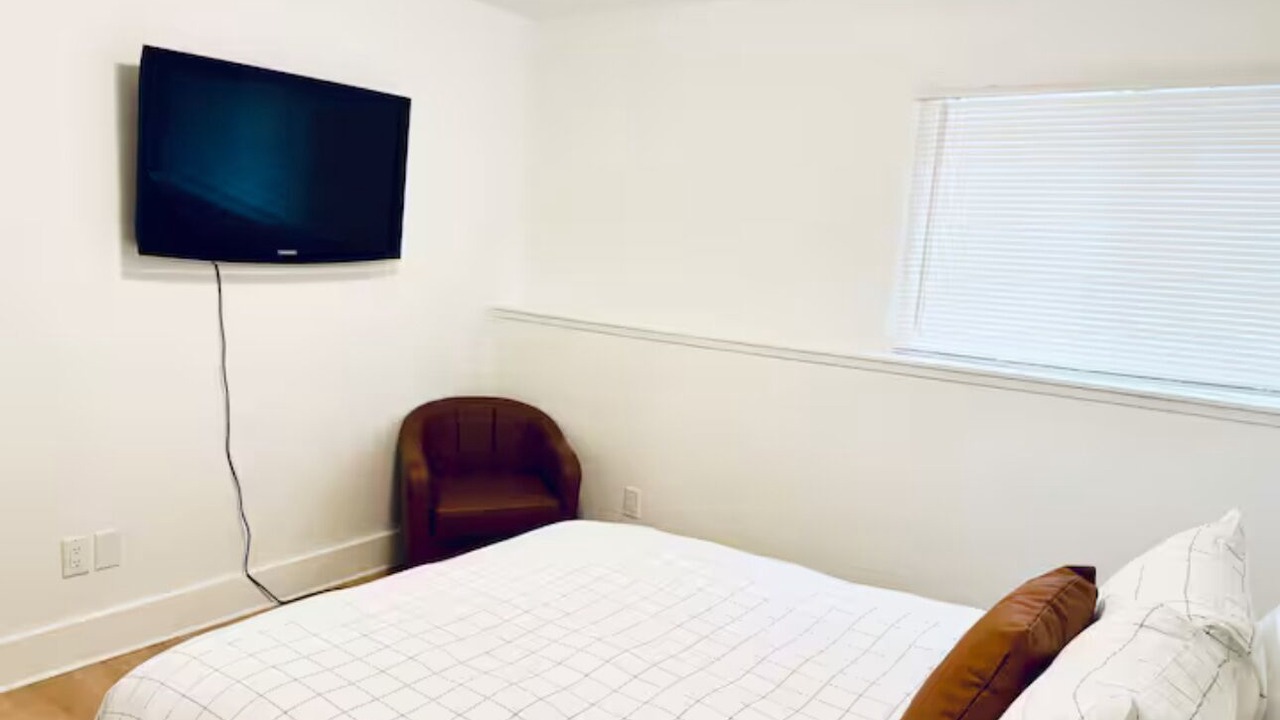 Photo of Bedroom in Swansea Point
