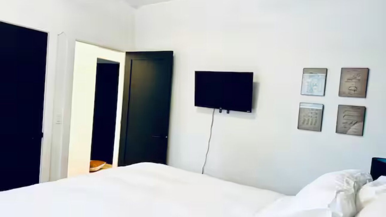 Photo of Bedroom in Swansea Point
