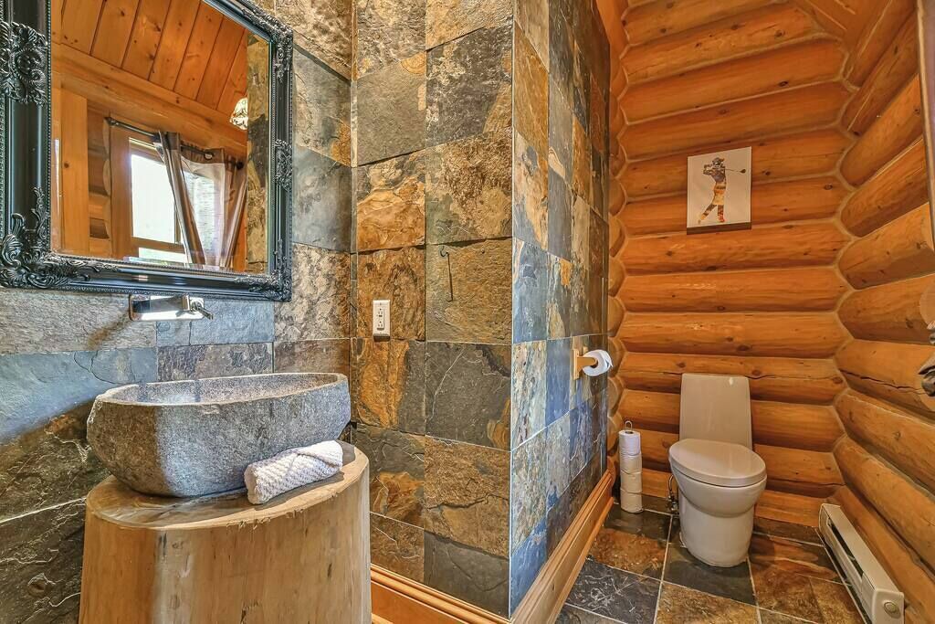 Photo of Bathroom in Saint-Faustin-Lac-Carre