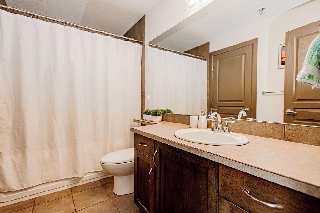 Photo of Bathroom in South Pandosy