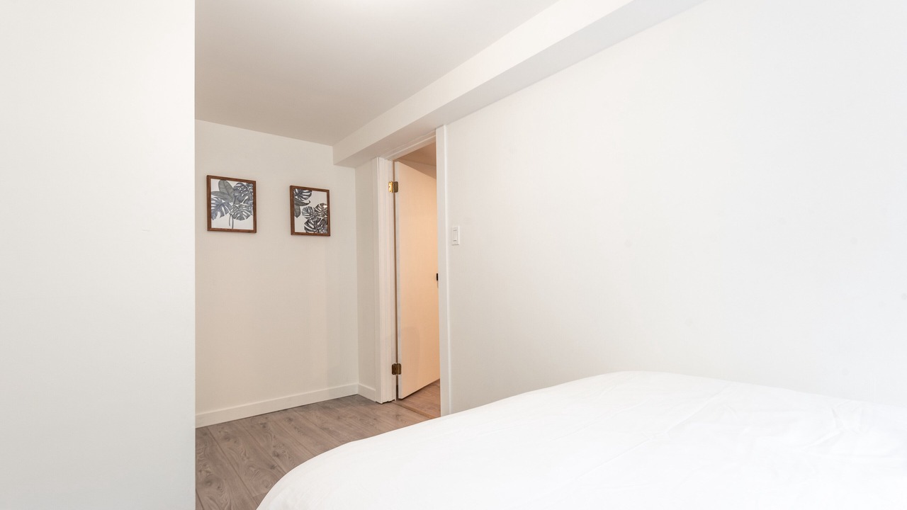 Photo of Bedroom in Cobble Hill