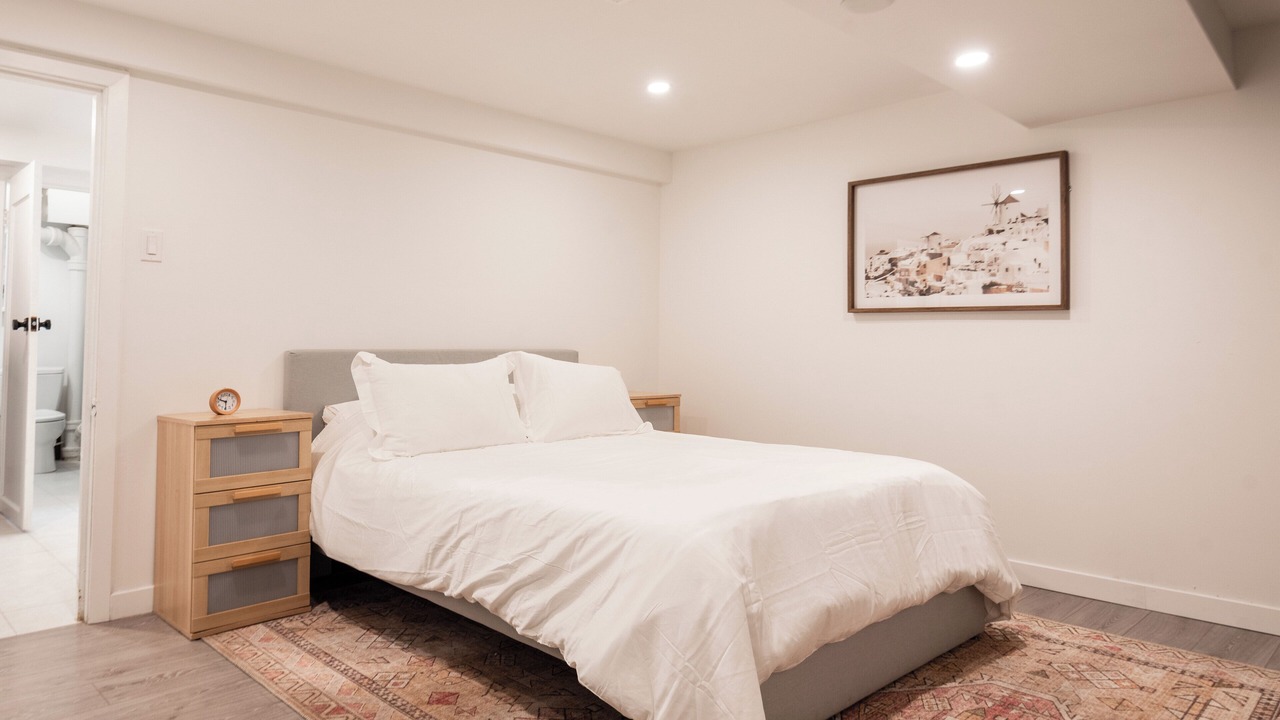 Photo of Bedroom in Cobble Hill