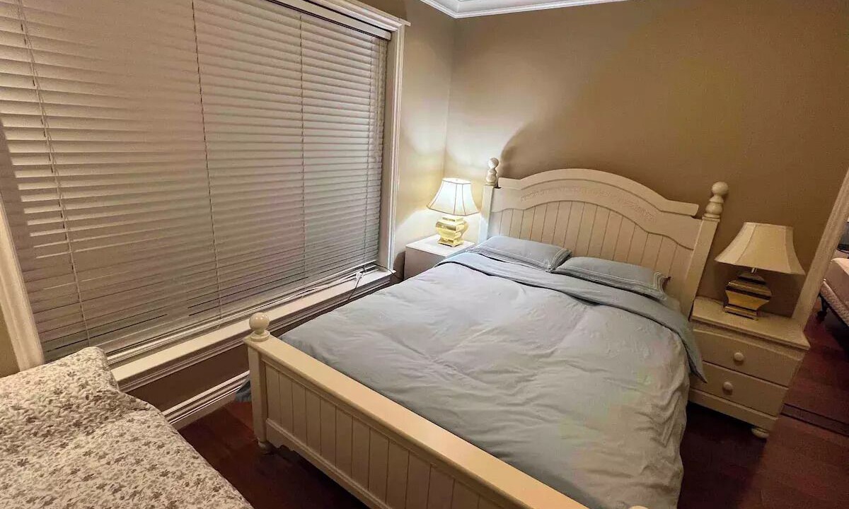 Photo of Bedroom in Steveston