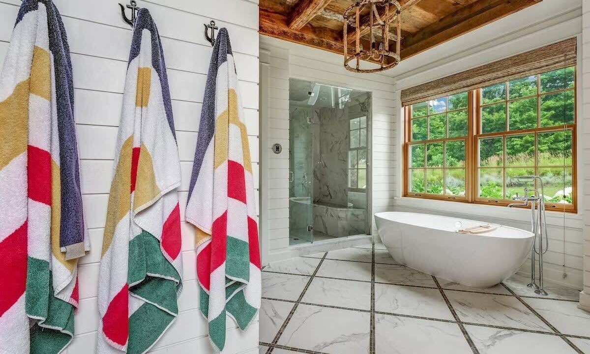 Photo of Bathroom in Rideau Lakes