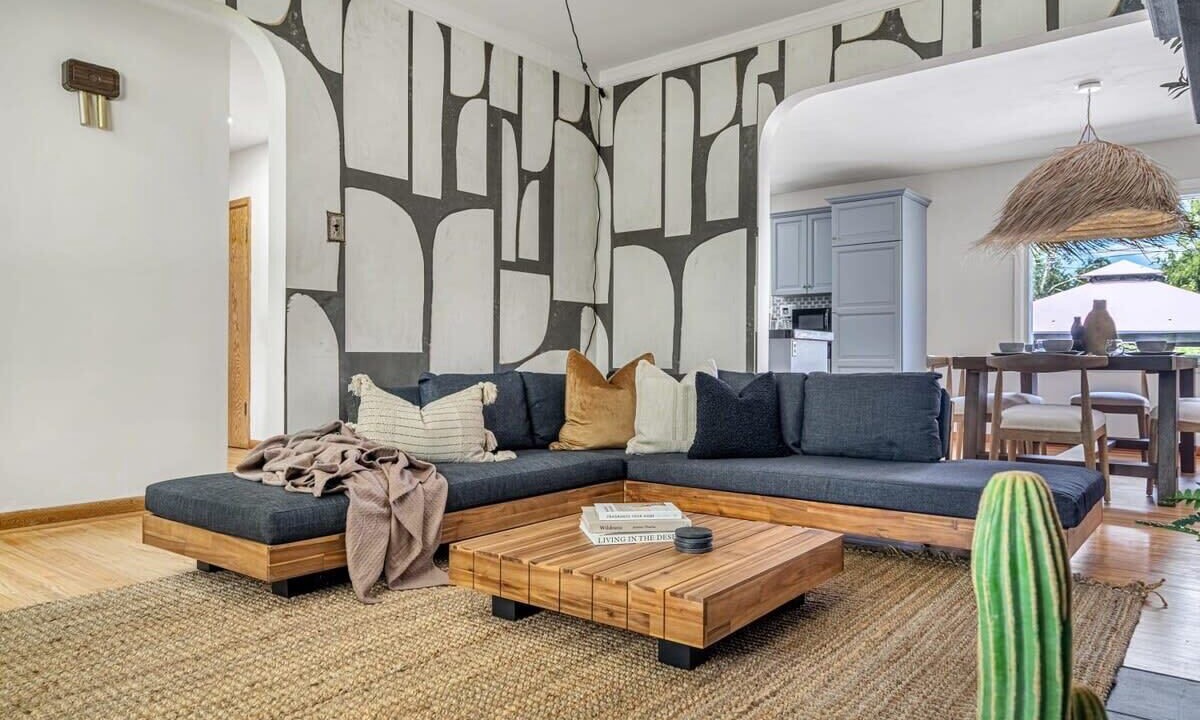 Photo of Livingroom in Red Deer