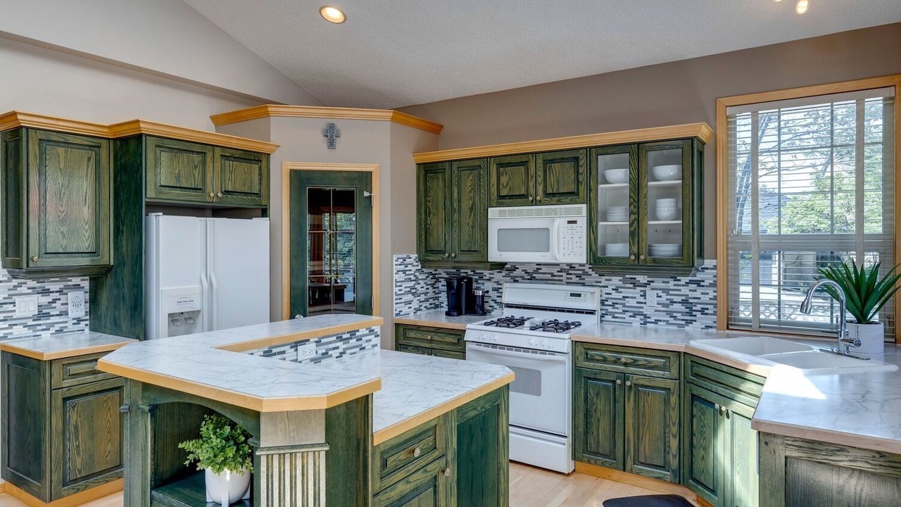 Photo of Kitchen in Southeast Calgary