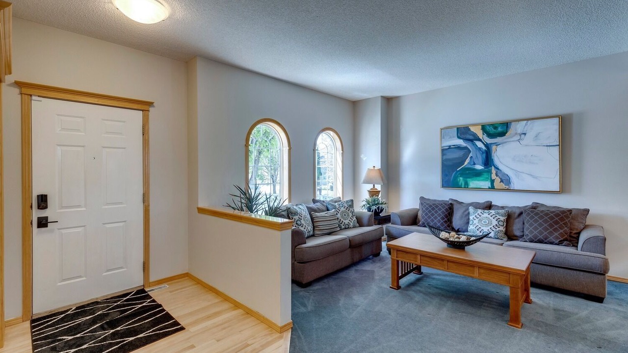 Photo of Livingroom in Southeast Calgary