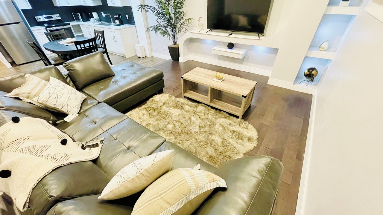 Photo of Livingroom in Northwest Edmonton