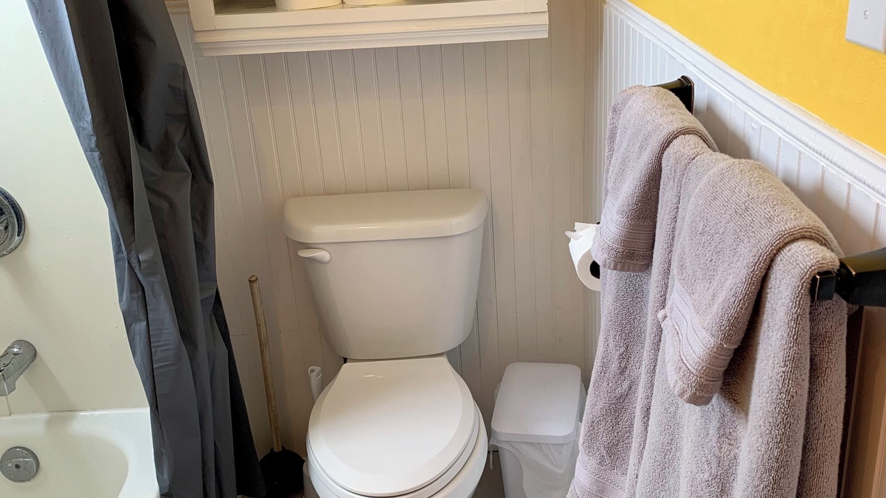 Photo of Bathroom in Heart's Delight