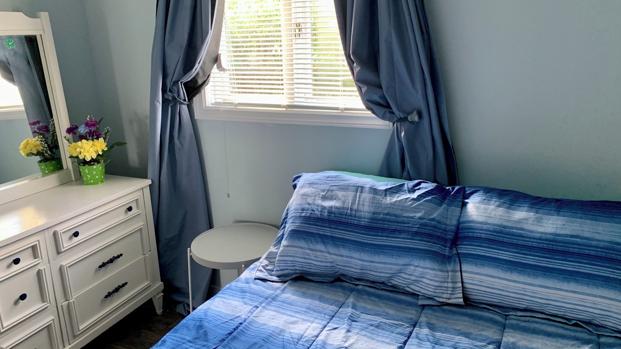 Photo of Bedroom in Heart's Delight