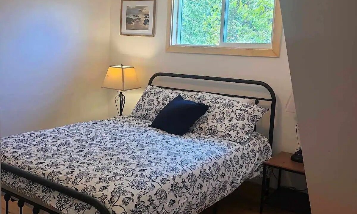 Photo of Bedroom in Malahat