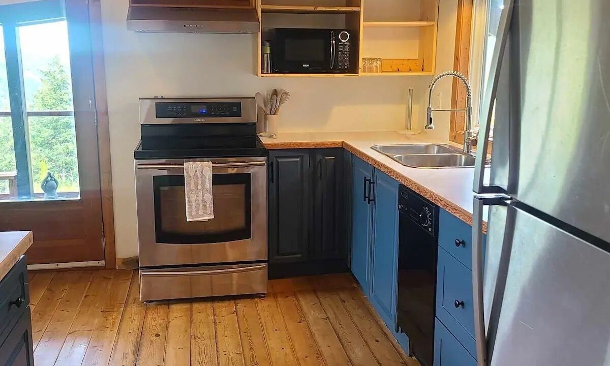 Photo of Kitchen in Malahat