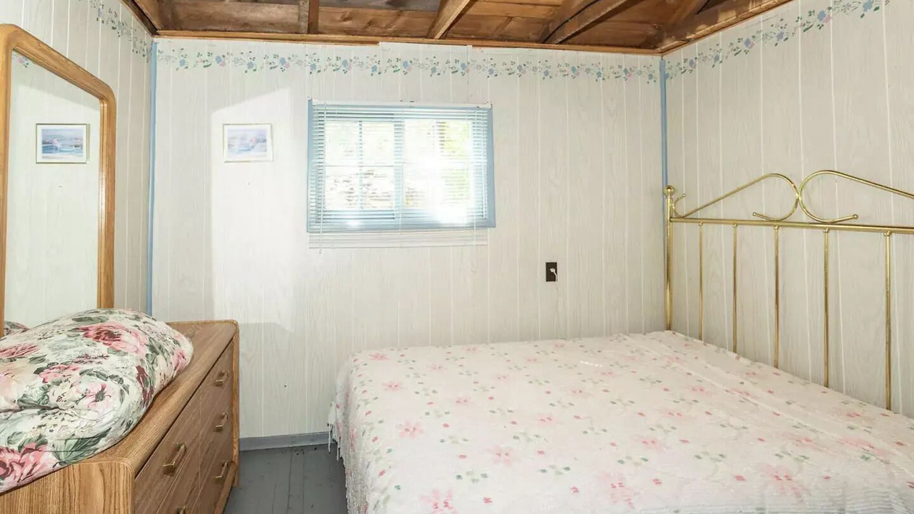 Photo of Bedroom in Magnetawan