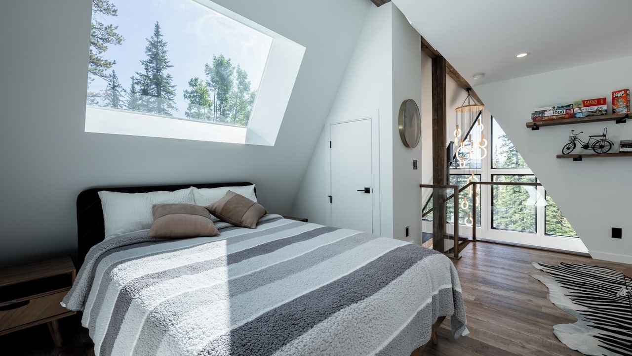 Photo of Bedroom in Nordegg