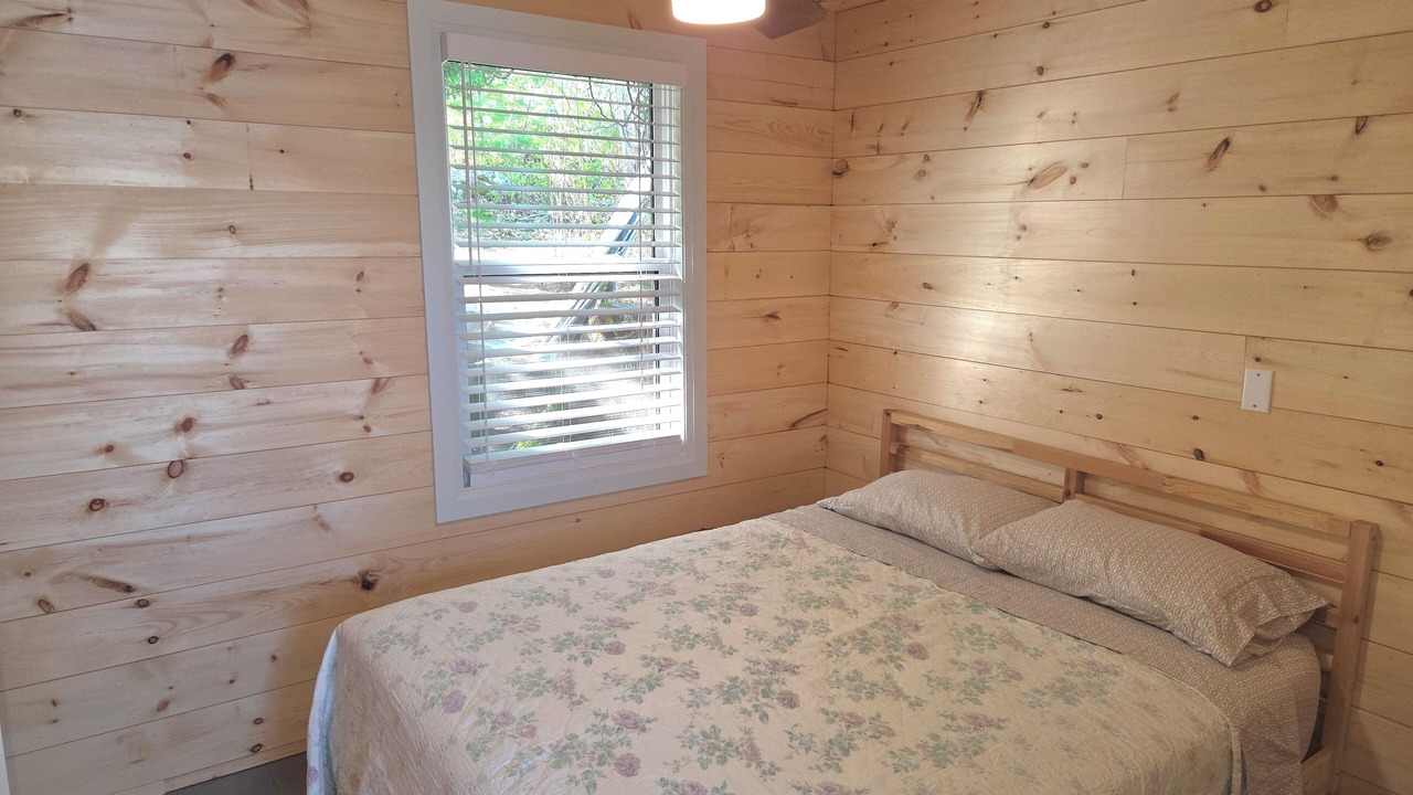 Photo of Bedroom in Magnetawan