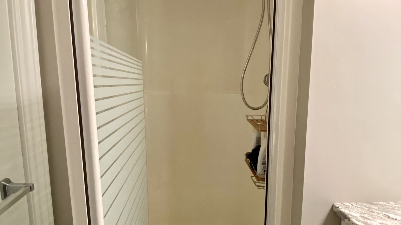 Photo of Bathroom in Clearview