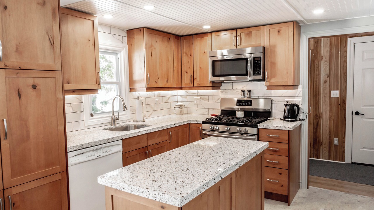 Photo of Kitchen in Dysart et al
