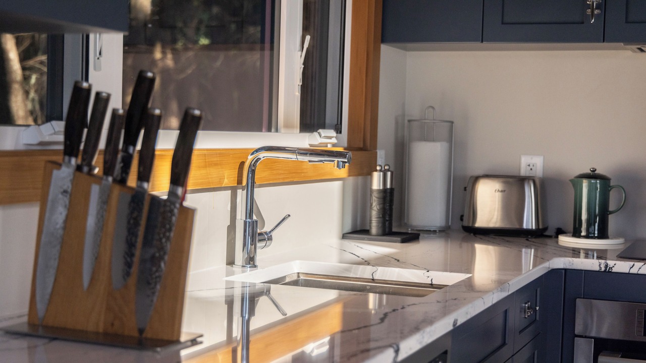 Photo of Kitchen in Juan de Fuca Electoral Area