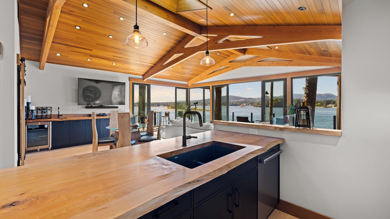 Photo of Kitchen in Juan de Fuca Electoral Area