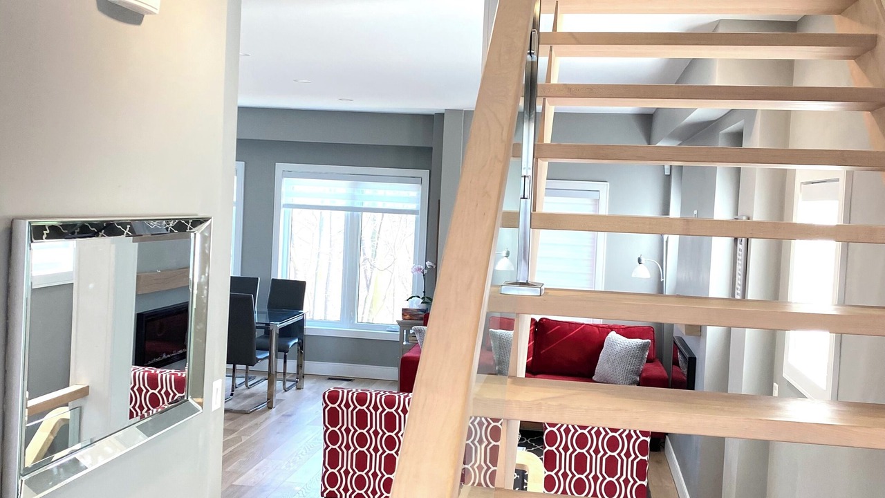 Photo of Livingroom in St. Catharines