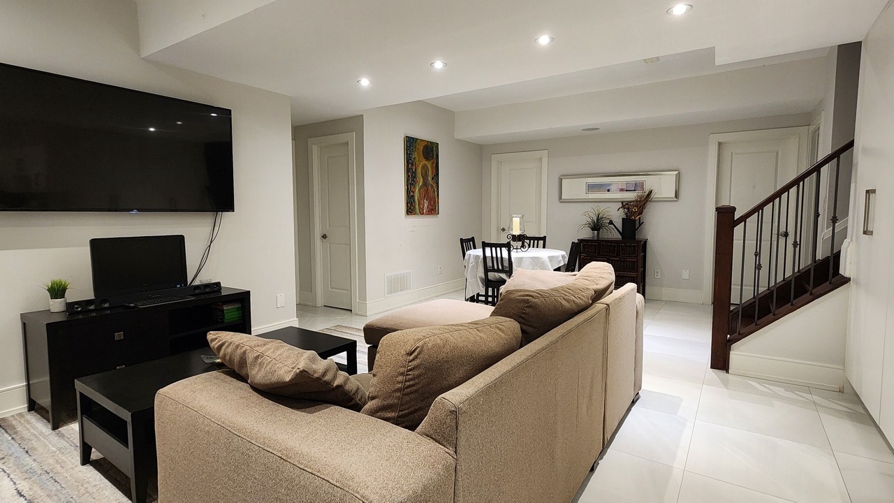 Photo of Livingroom in Downsview