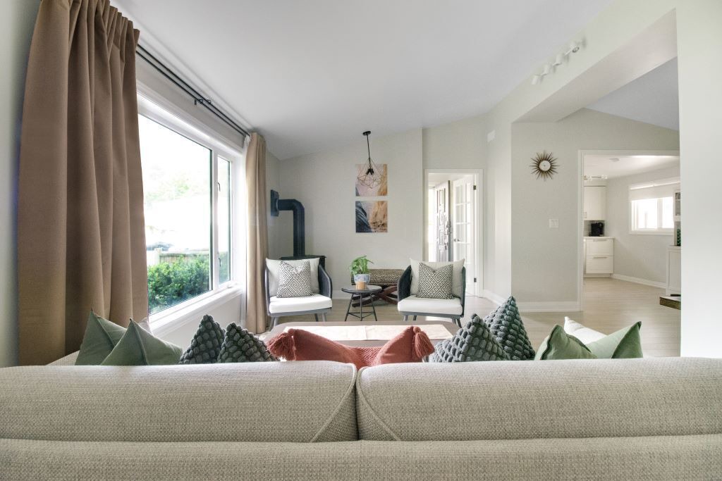 Photo of Livingroom in Innisfil