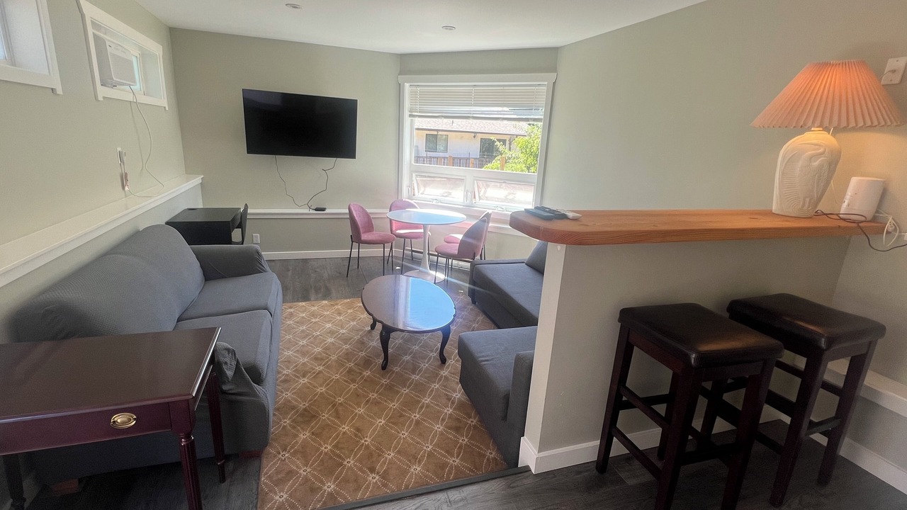 Photo of Livingroom in Sooke
