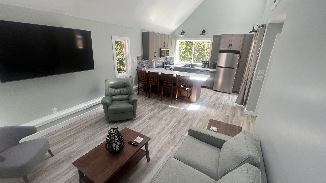 Photo of Livingroom in Colwood