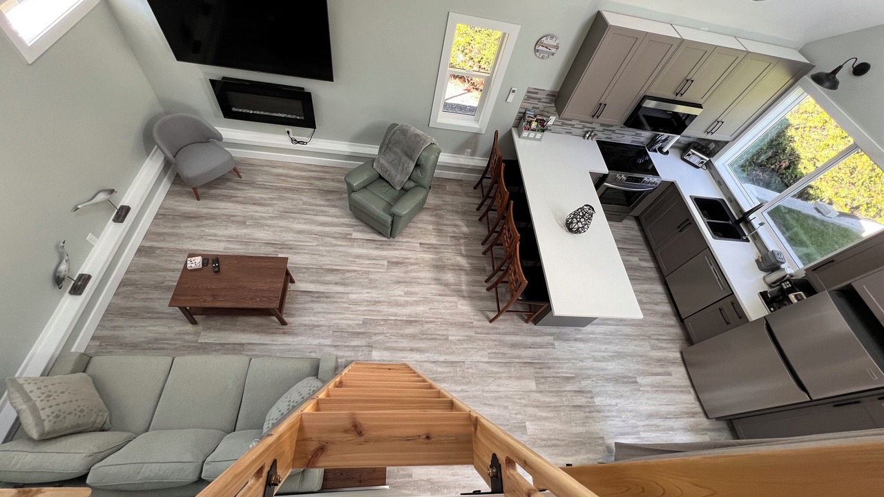 Photo of Livingroom in Colwood