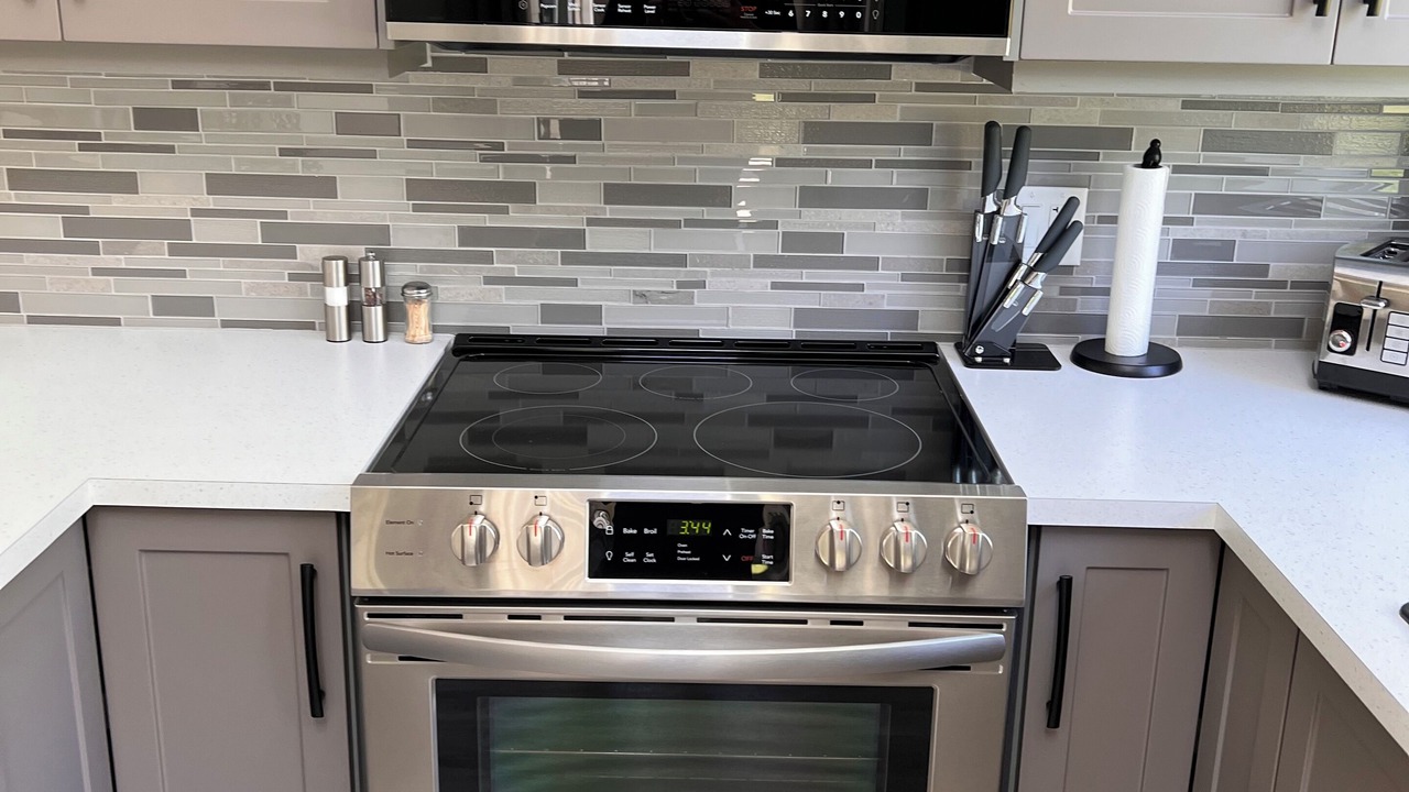 Photo of Kitchen in Colwood