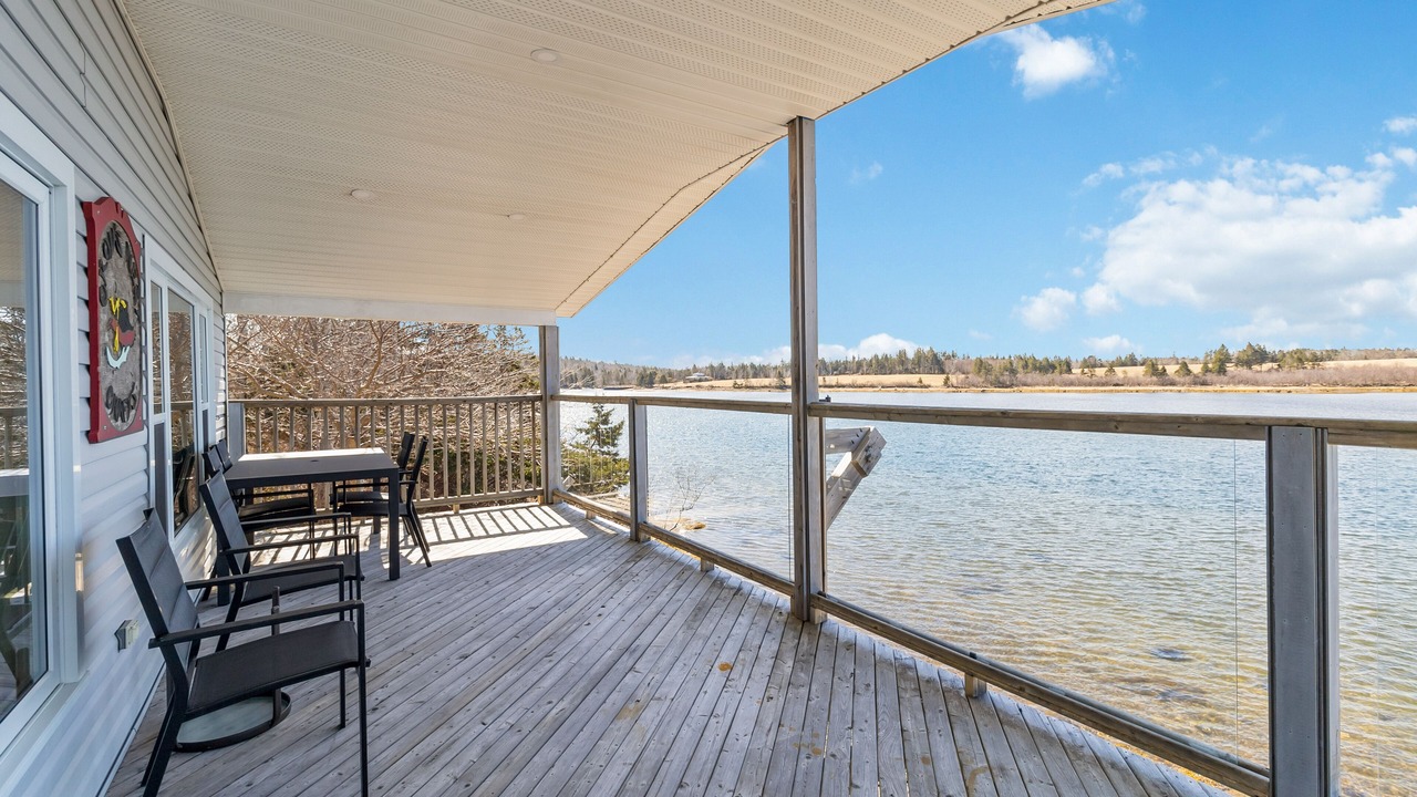 Photo of Outdoor in Heckmans Island