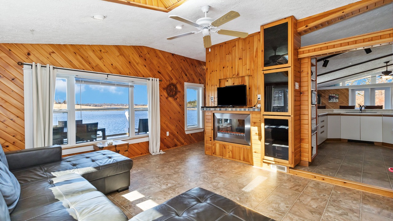 Photo of Livingroom in Heckmans Island
