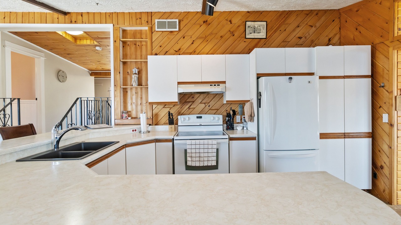 Photo of Kitchen in Heckmans Island
