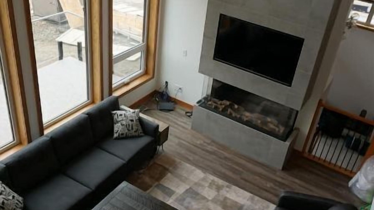 Photo of Livingroom in East Kootenay