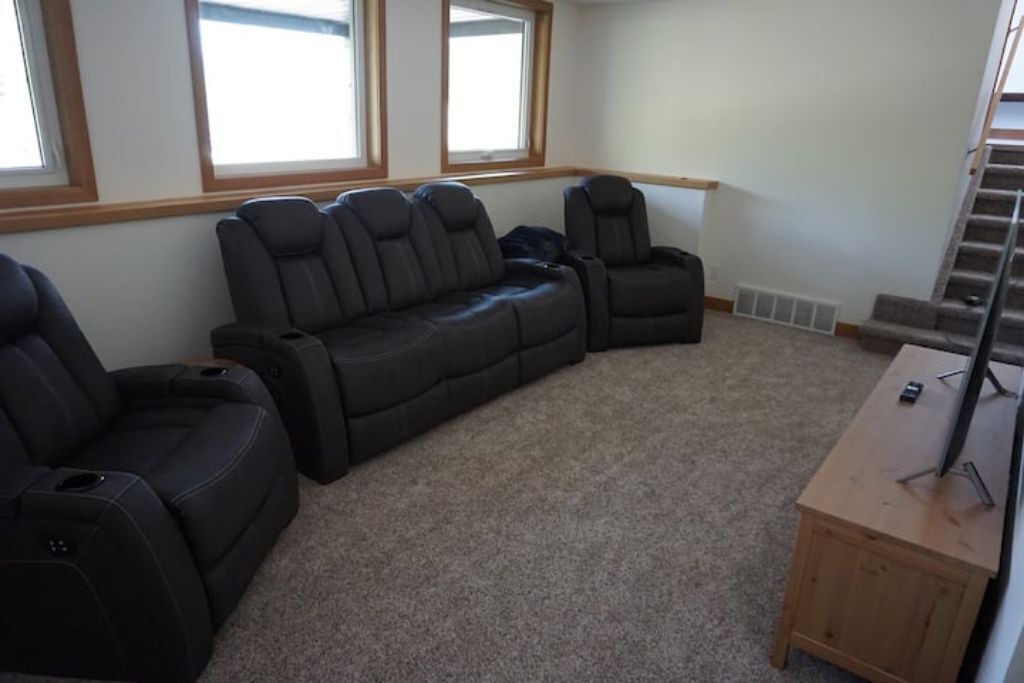 Photo of Livingroom in East Kootenay