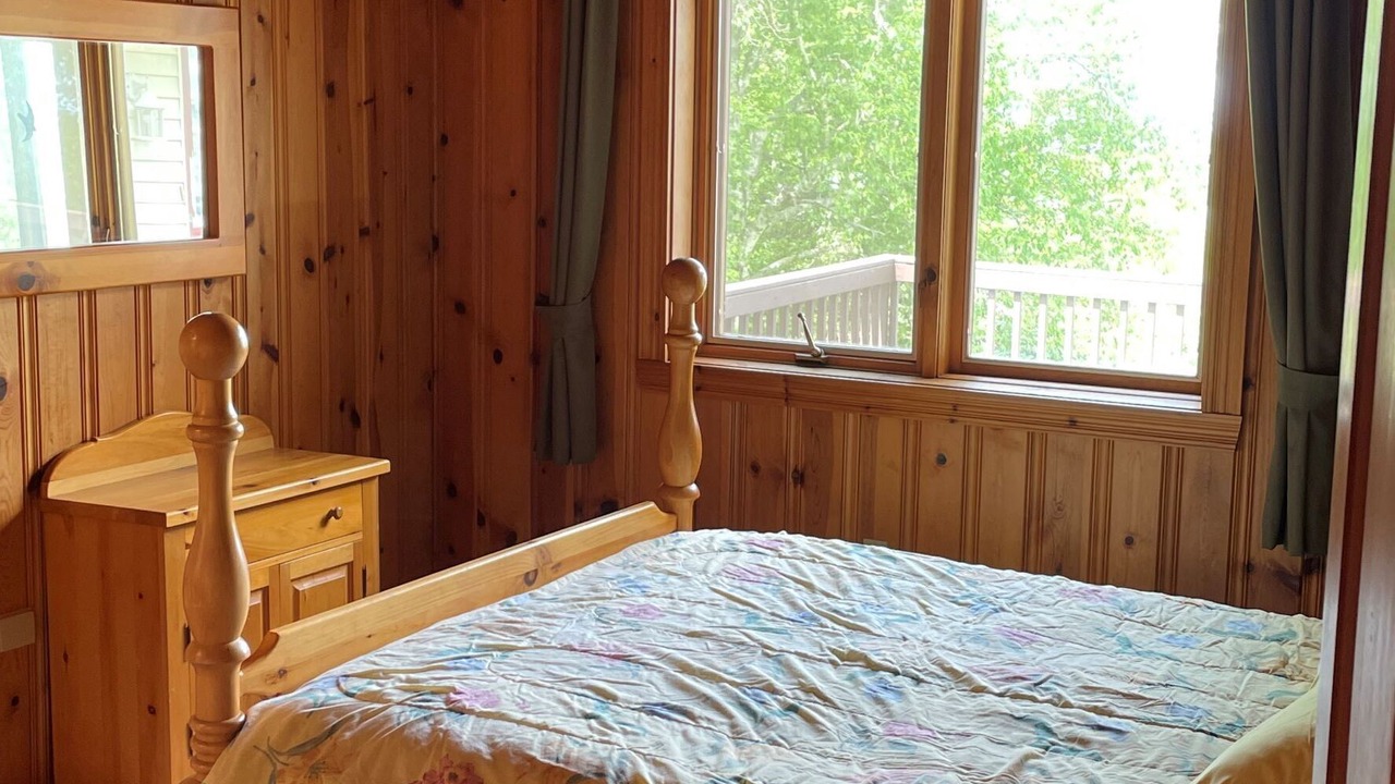 Photo of Bedroom in Kings County
