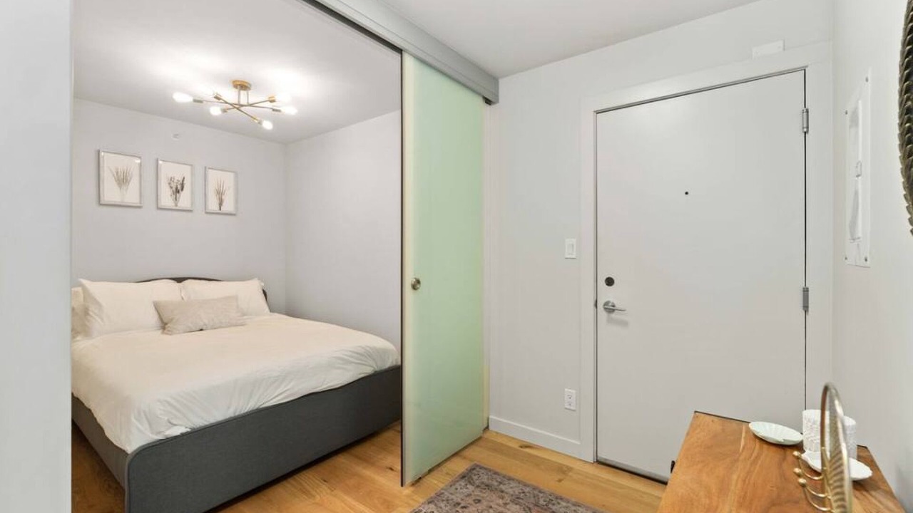 Photo of Bedroom in Chinatown