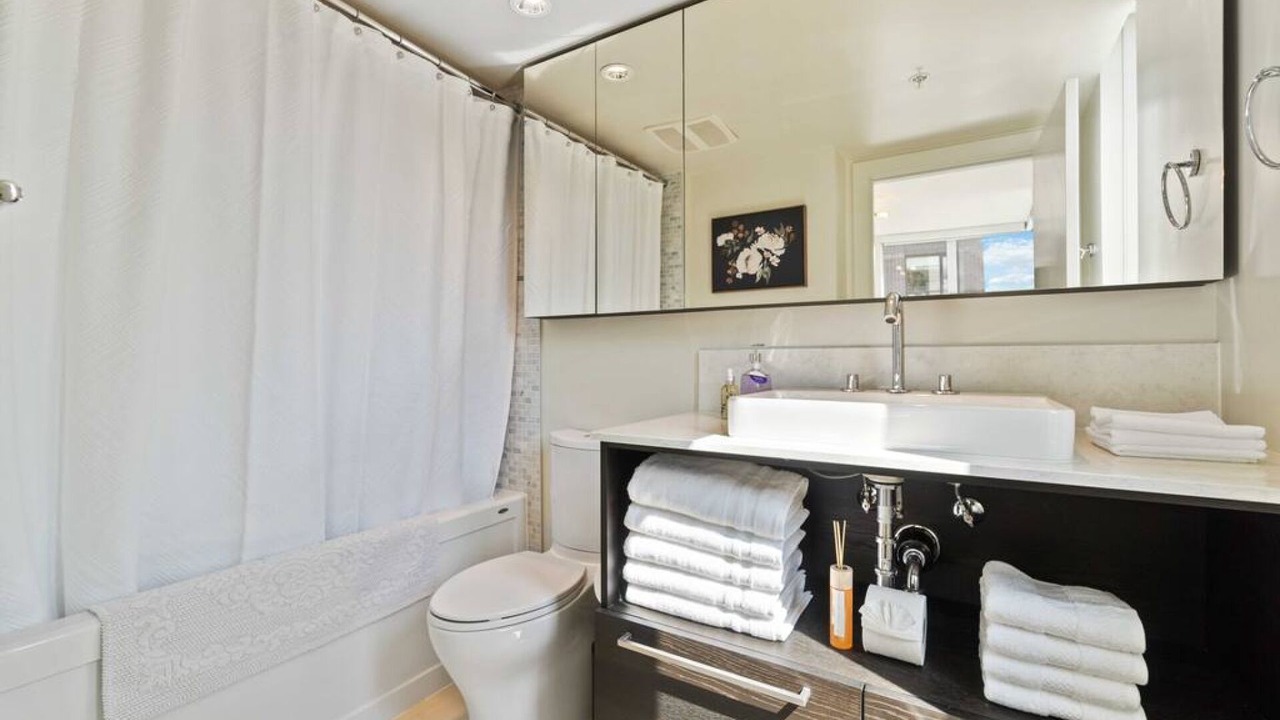 Photo of Bathroom in Chinatown