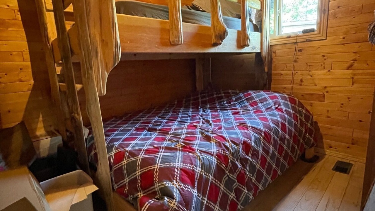 Photo of Bedroom in Sioux Narrows Nestor Falls