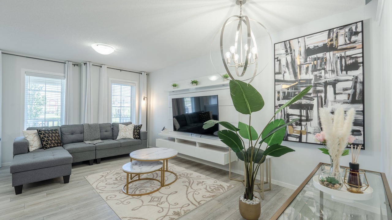 Photo of Livingroom in Southwest Calgary
